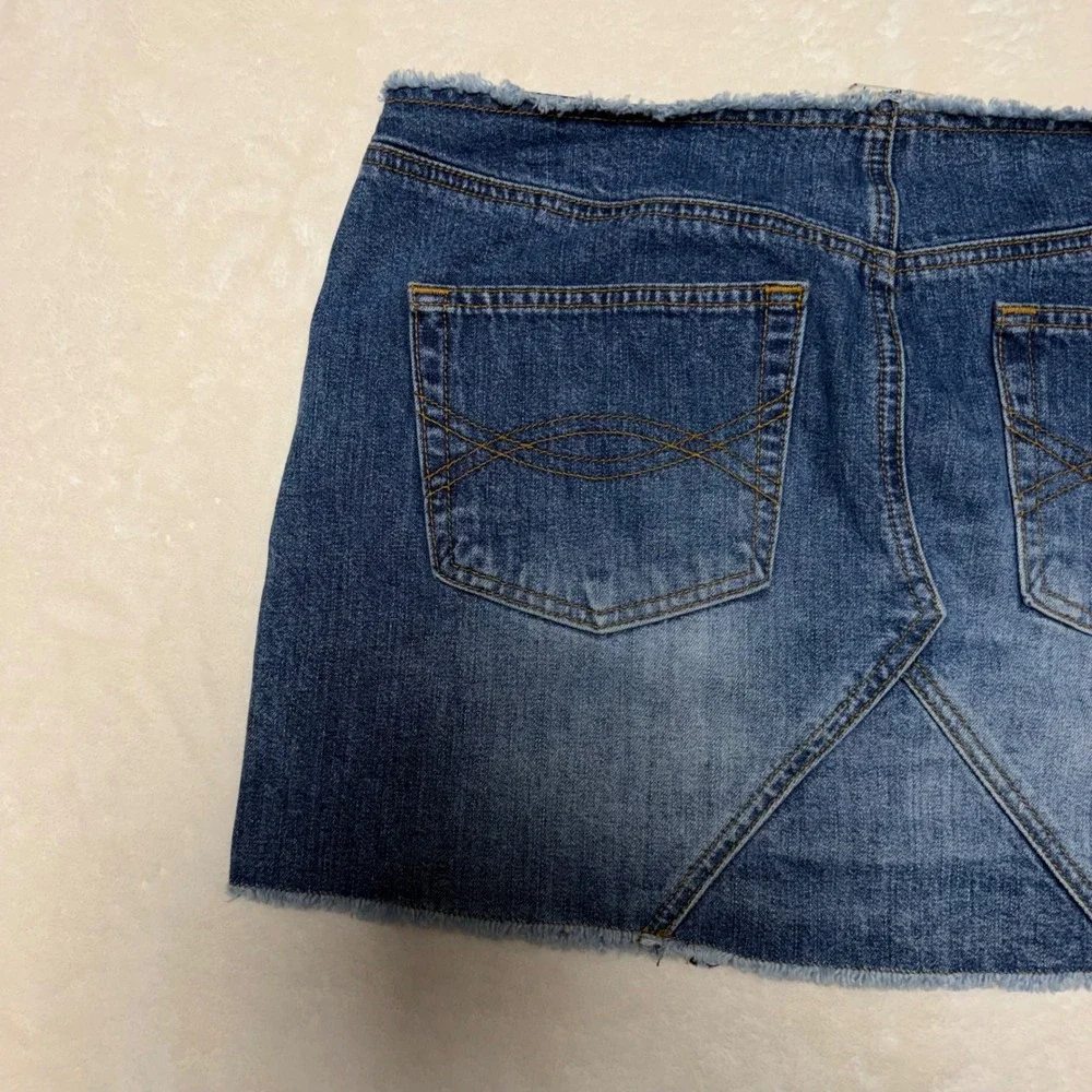 Abercrombie Fitch Y2K Vintage Low Rise Demin Mini Skirt Size 8 100% Cotton